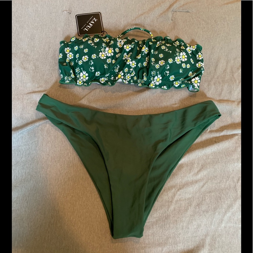 3/$18.00 🌼 NWT Zaful bikini size S